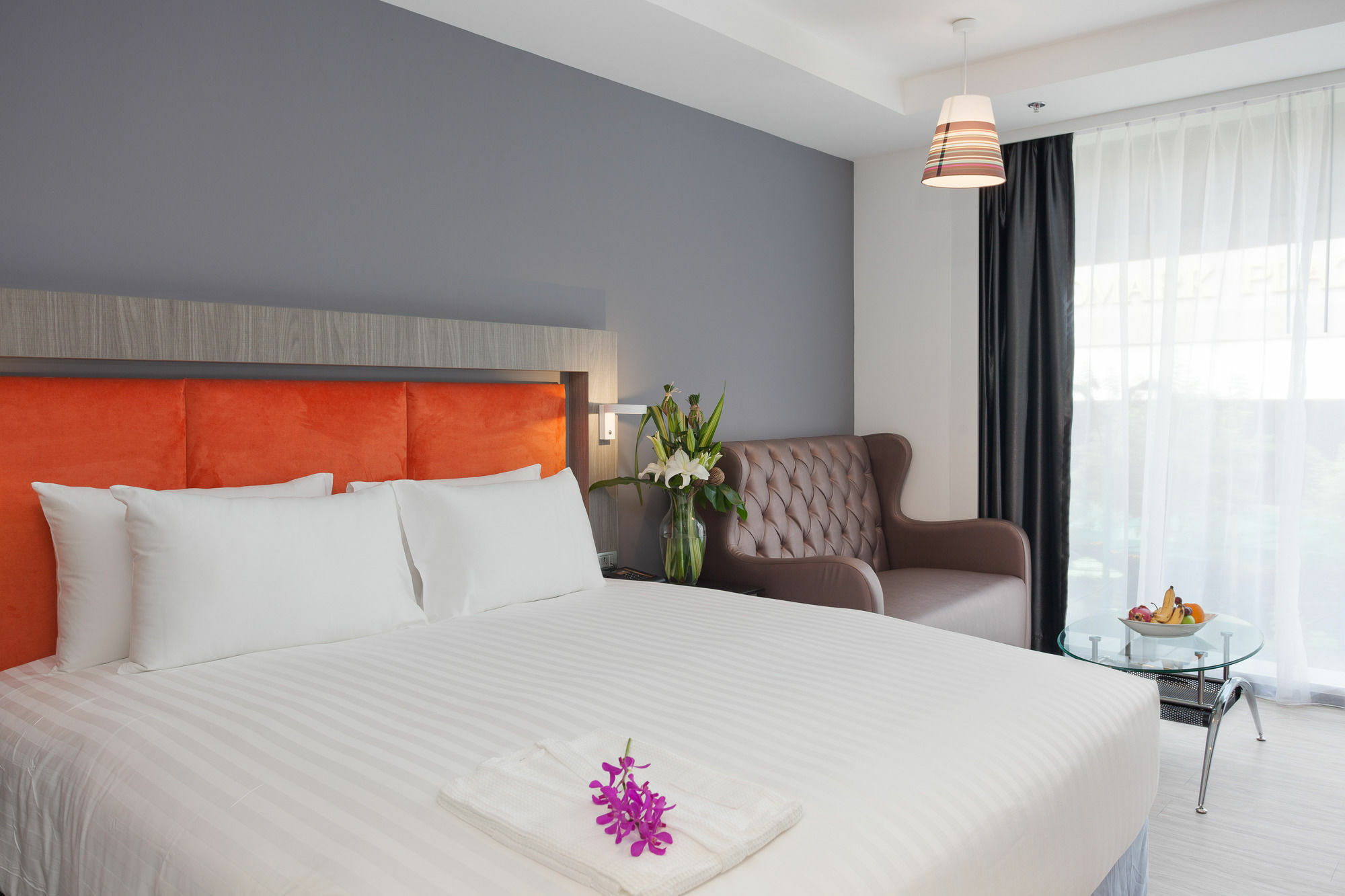 Grand 5 & Plaza Sukhumvit Hotel 4*