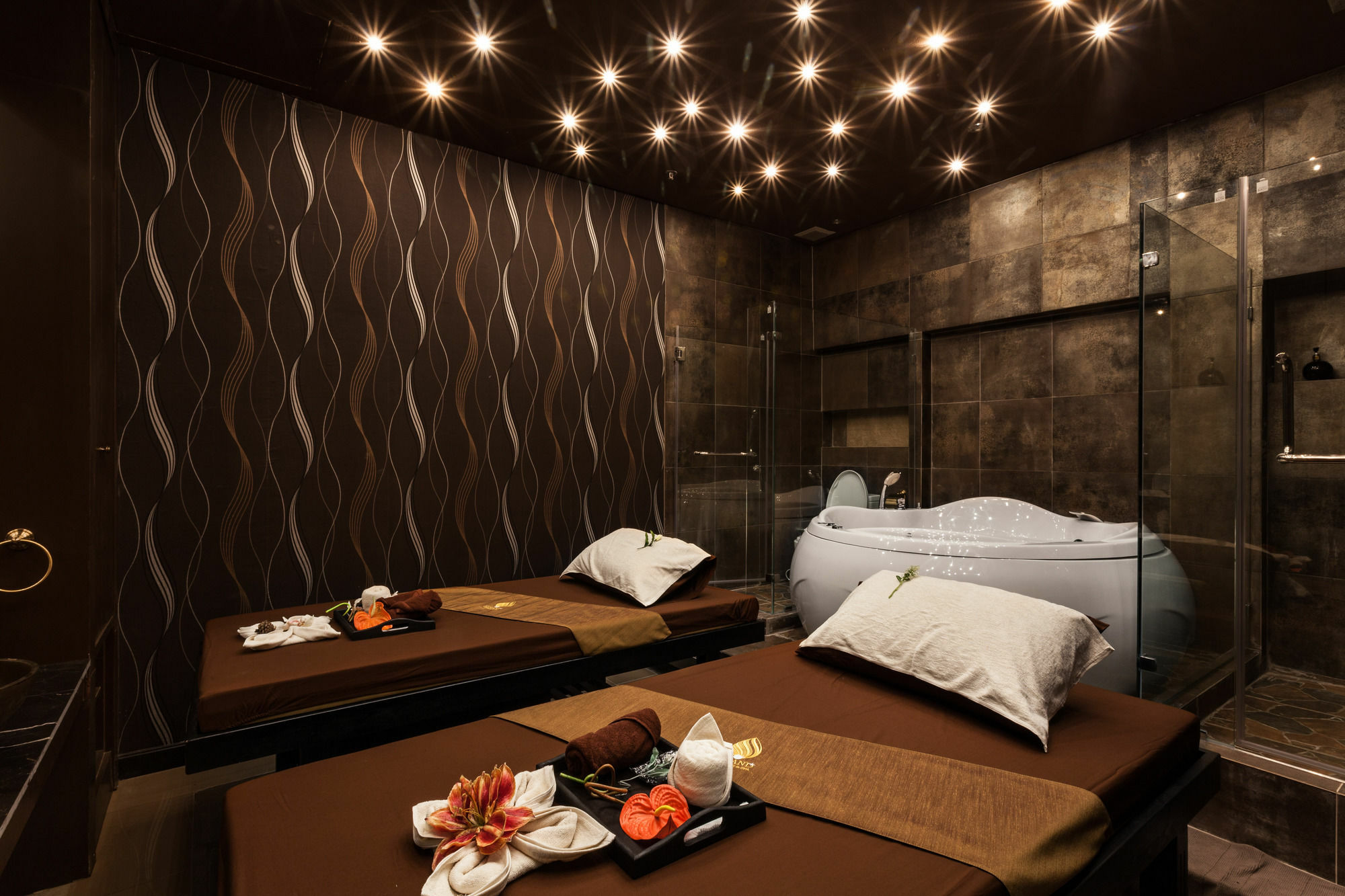 Grand 5 & Plaza Sukhumvit Bangkok