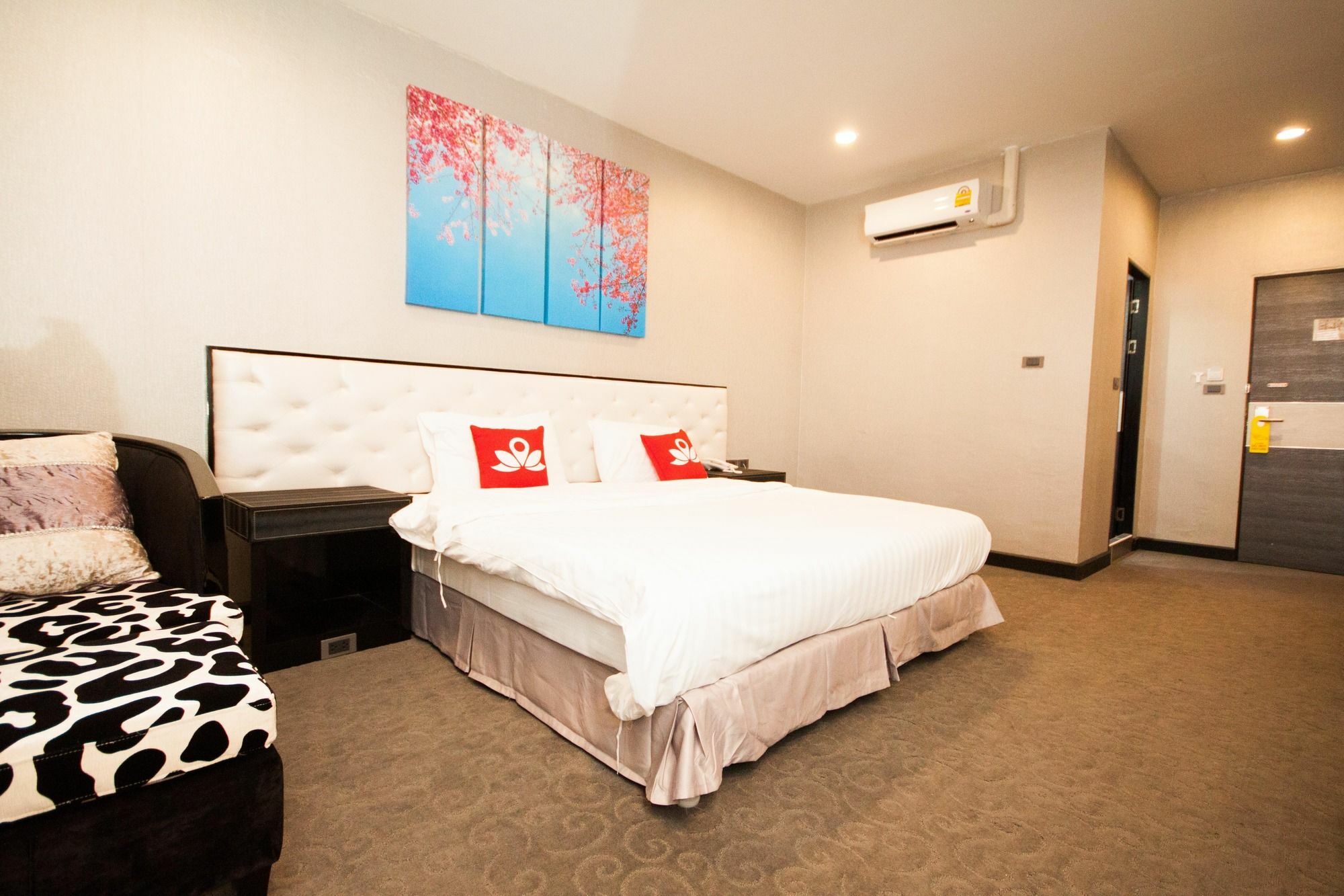 Hotel Zen Premium Sukhumvit 33