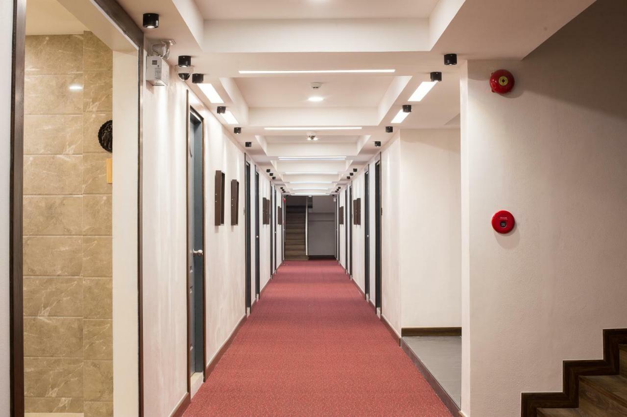 Pongsakorn Boutique 4*