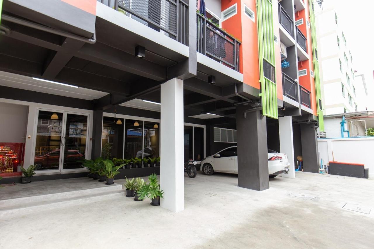 Mango 10 House Hotell 2*