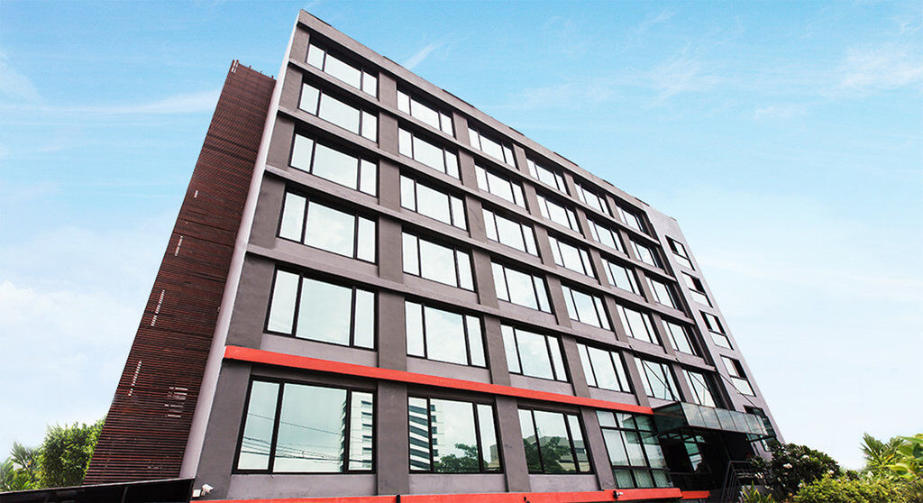 B2 - Srinakarin Banguecoque