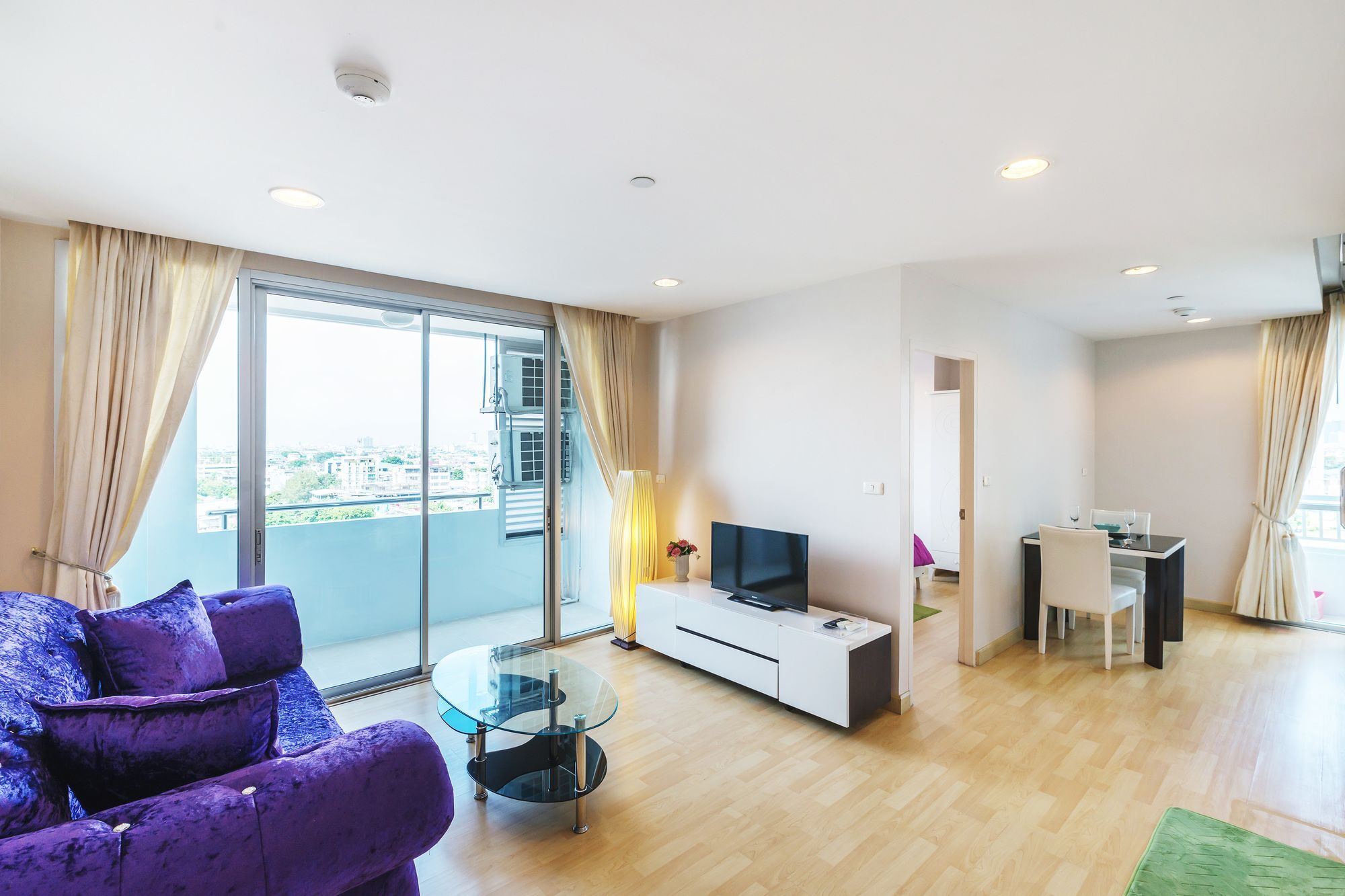 The Station Sathon Bangrak By Favstay Bangkok