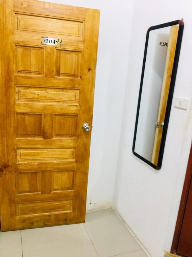 Guest house Papa Ji And Restaurant Bangkok