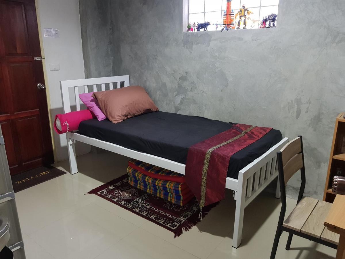 Homestay Sam's Place *