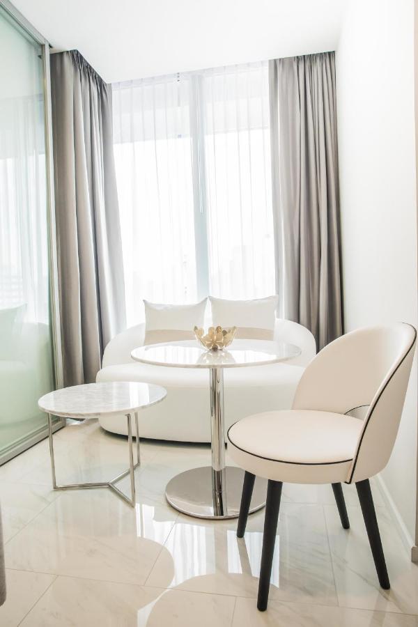 Hyde Sukhumvit 11 Floor 2 Apartment Bangkok