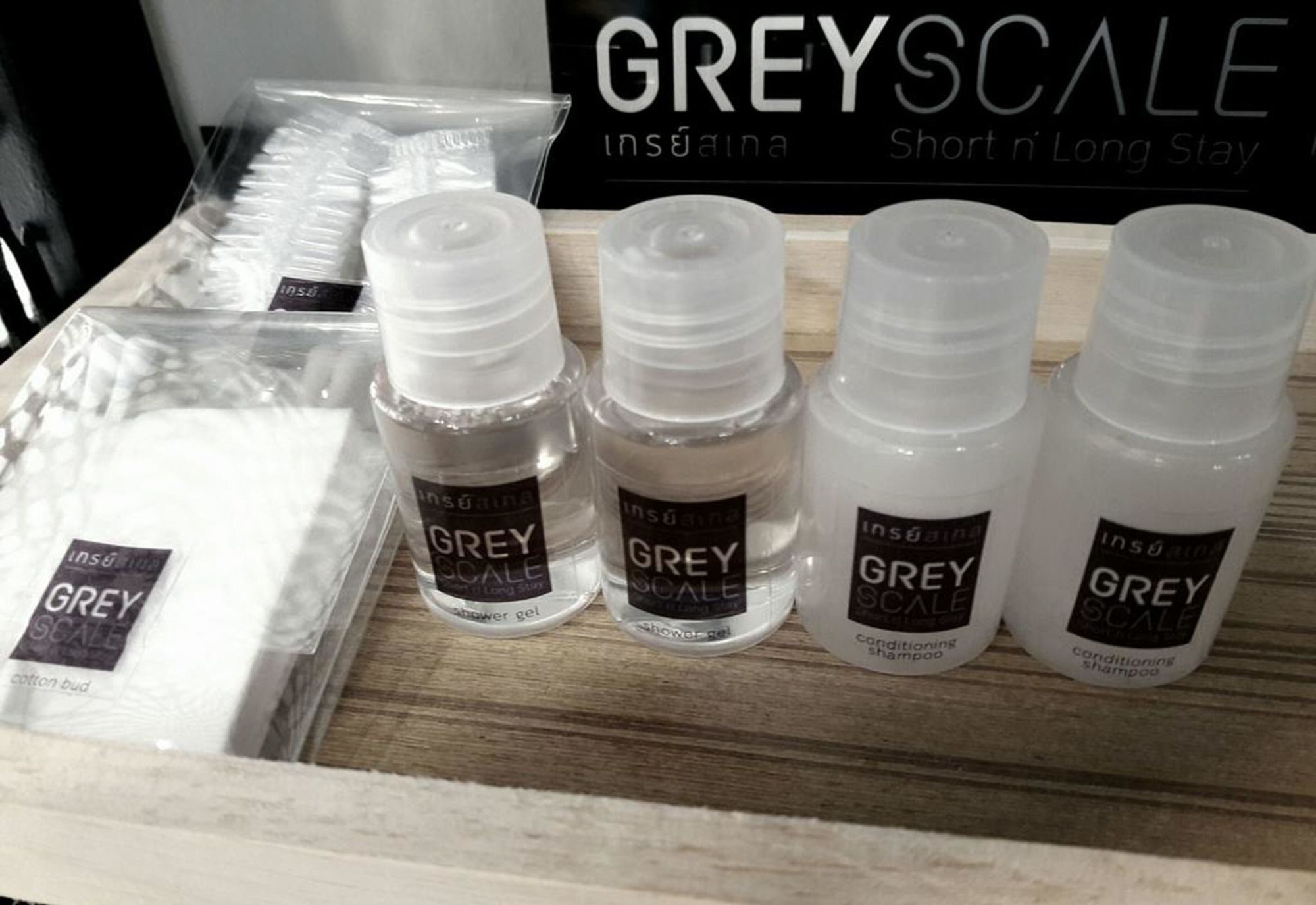 Greyscale Short & Long