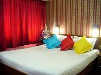 Bunk Sukhumvit 11 Business Hotel
