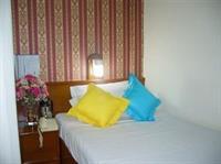 Bunk Sukhumvit 11 Business 2*