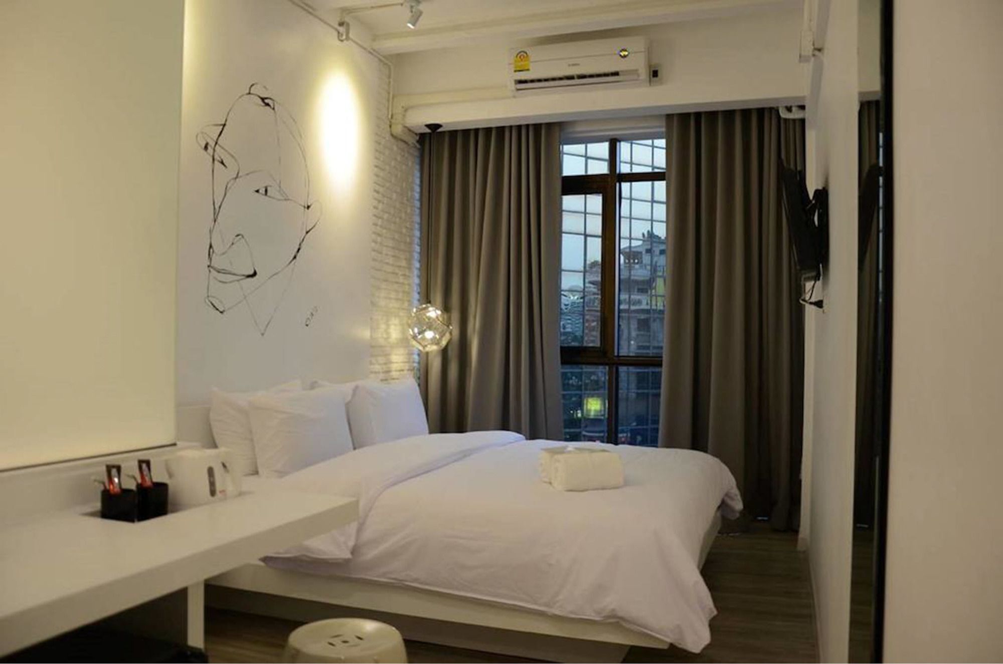 3 Howw At Sukhumvit 21 2*