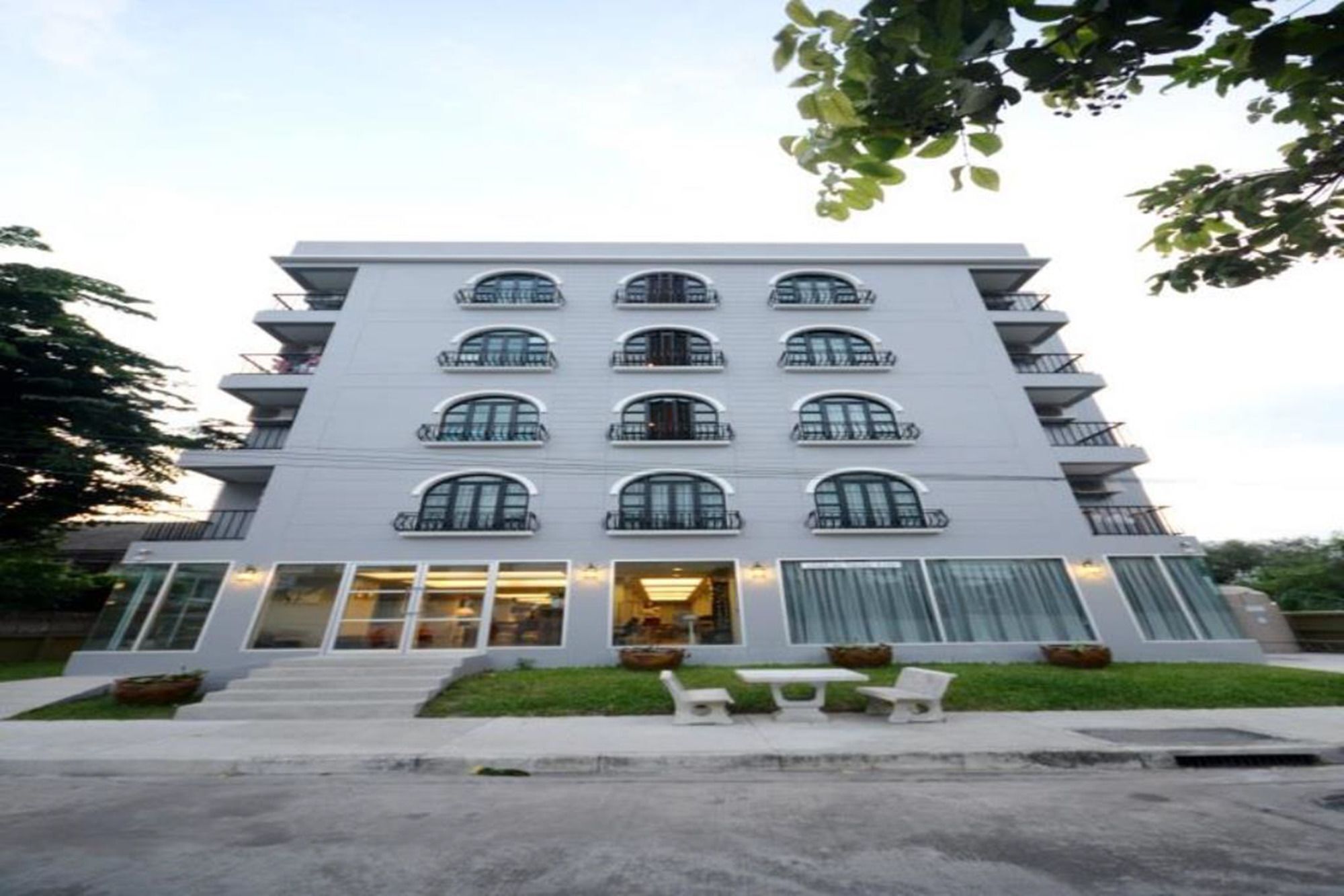 Resortel Lat Phrao 91 Aparthotel