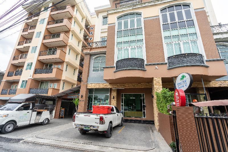 Greenview Ekkamai 10 3*