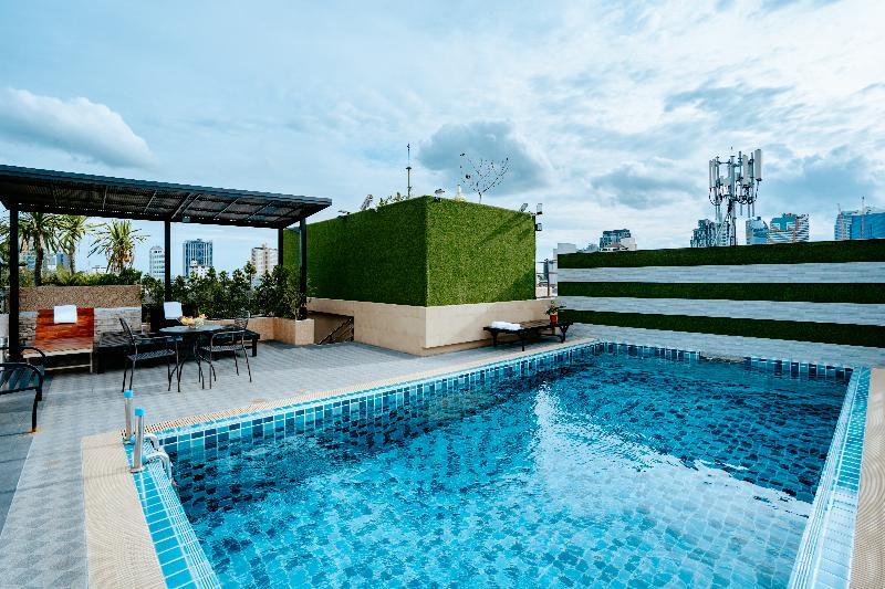 Greenview Ekkamai 10