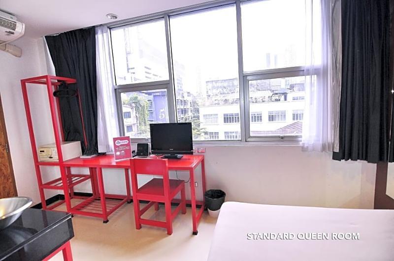 Hotel Zen Decho Road 3*