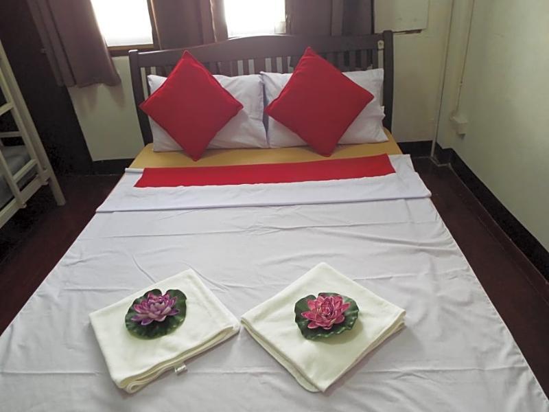 Hostel24 Hostel Bangkok
