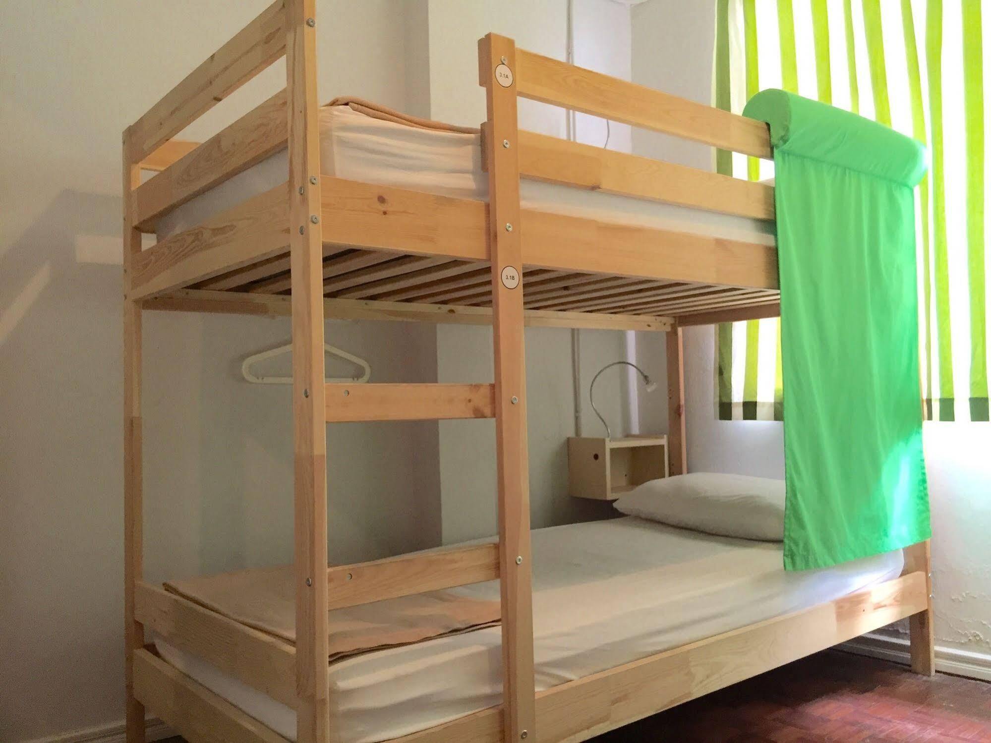 Cooper Hostel *