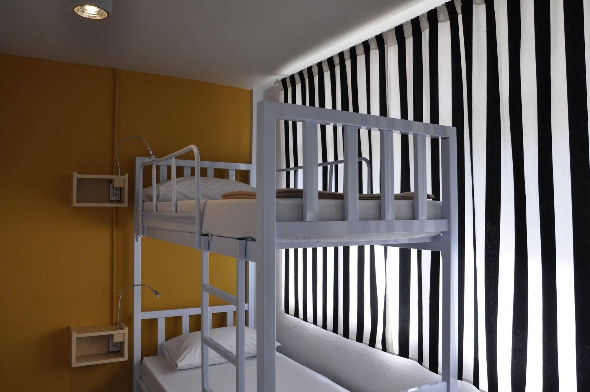 Cooper Hostel Bangkok