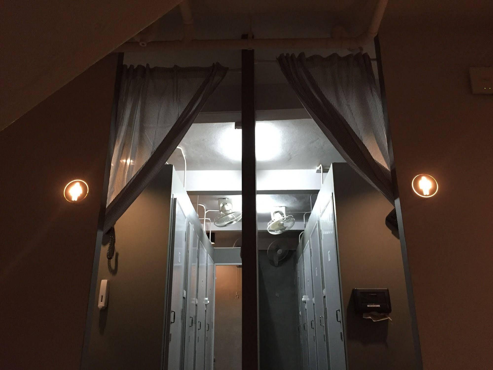 Cooper Hostel Bangkok