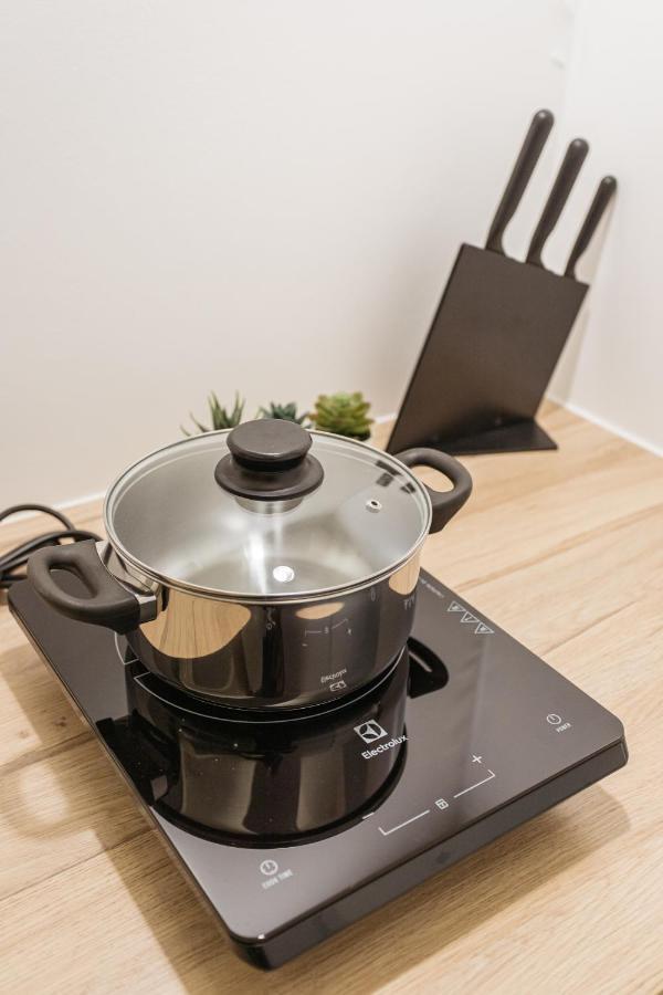 B2 Large + Comfort Full Kitchen Near Mrt Bangson Apartment