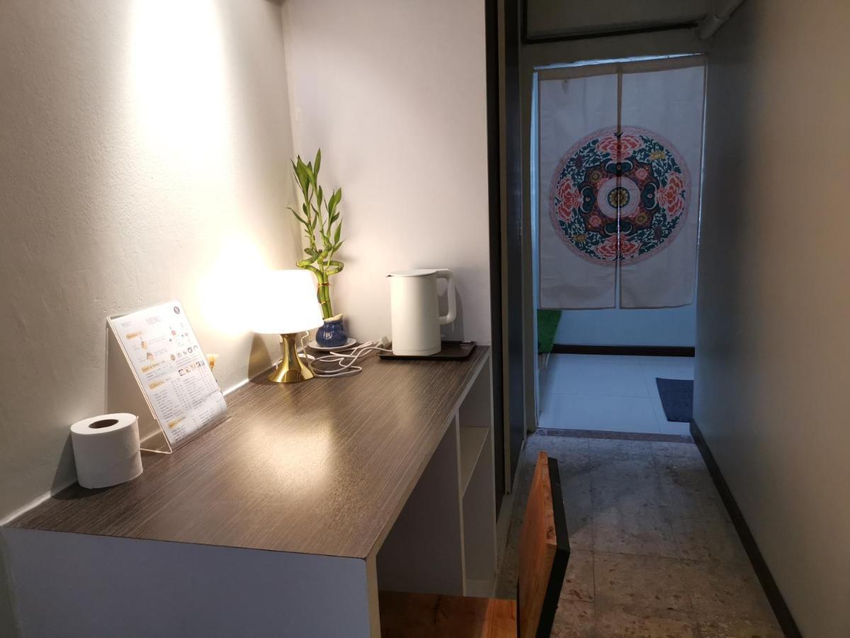 Meet 2* Bangkok