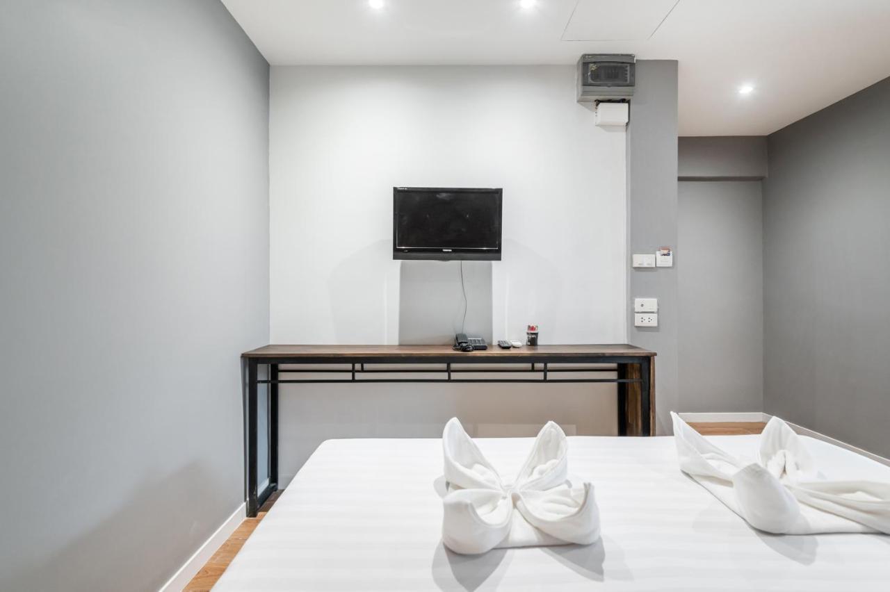 The Richy Place 3* Bangkok