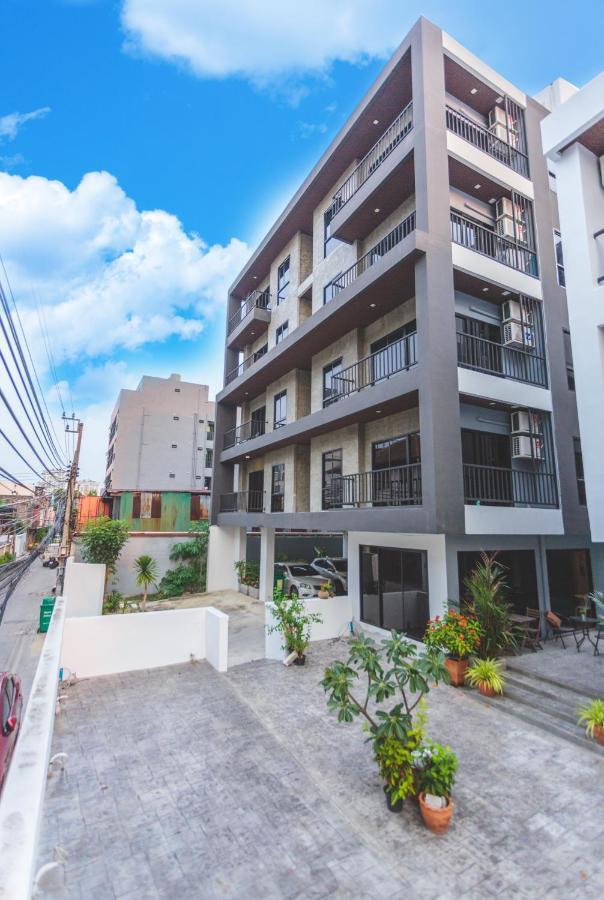 Juliette Suites *
