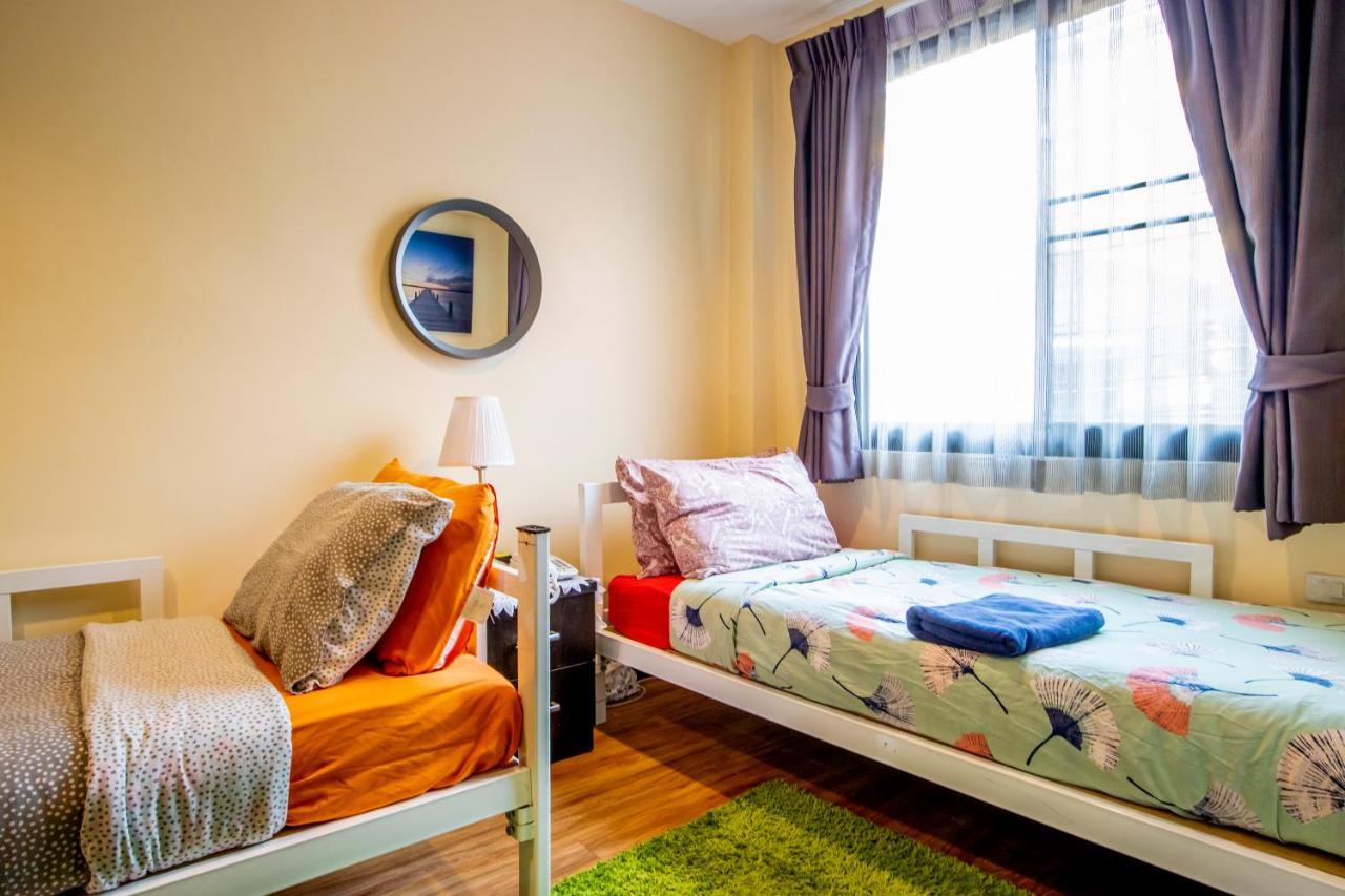 Bed & Breakfast The Cube Sathorn Boutique เดอะ คิวบ์ สาทร บูติค โฮเทล Near Bts Surasak
