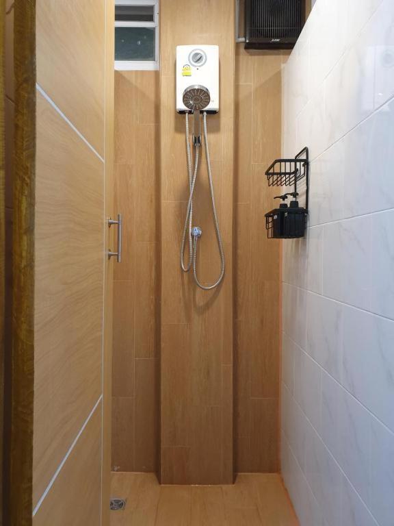 Rabbitat Hostel *
