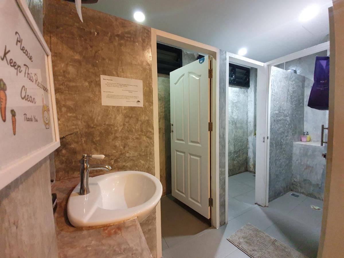 Rabbitat Hostel Bangkok