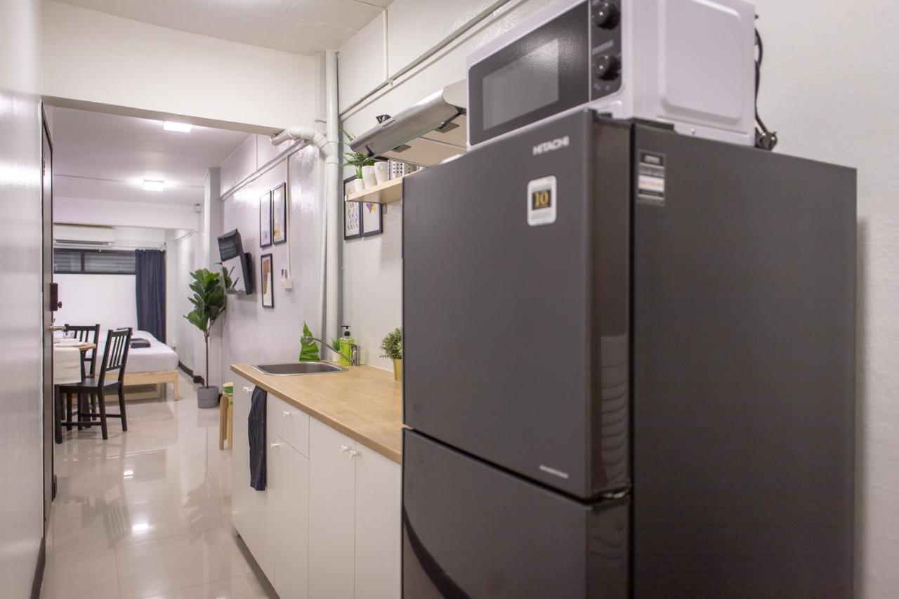 Apartment T1 Large Full Kitchen 100m. To Bts *