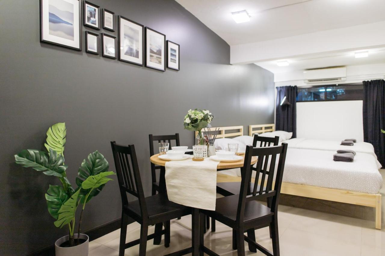 T1 Large Full Kitchen 100m. To Bts Bangkok