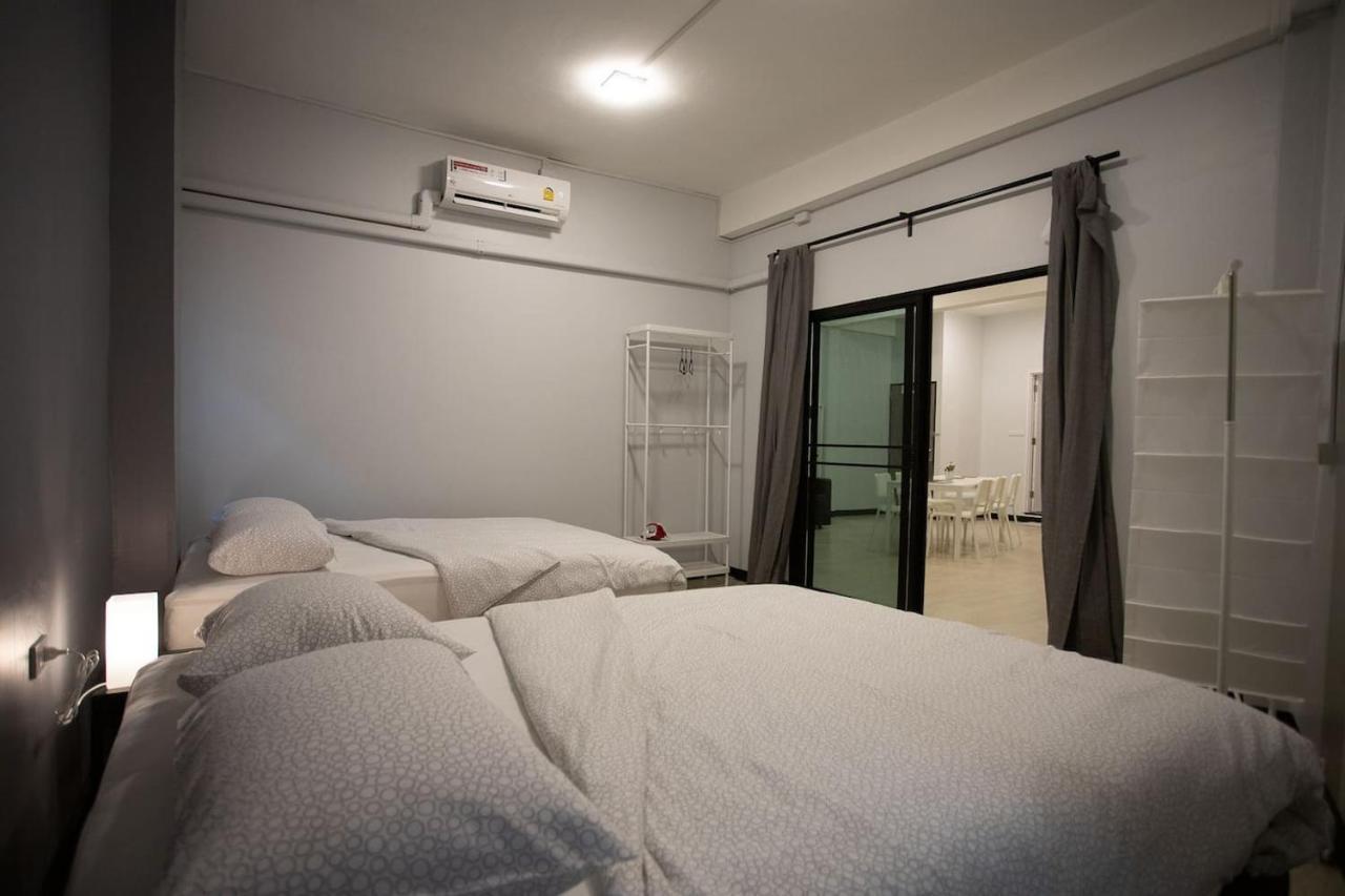 70m² 2 Slaapkamer, 1 Privé Badkamer In Sukhumvit *