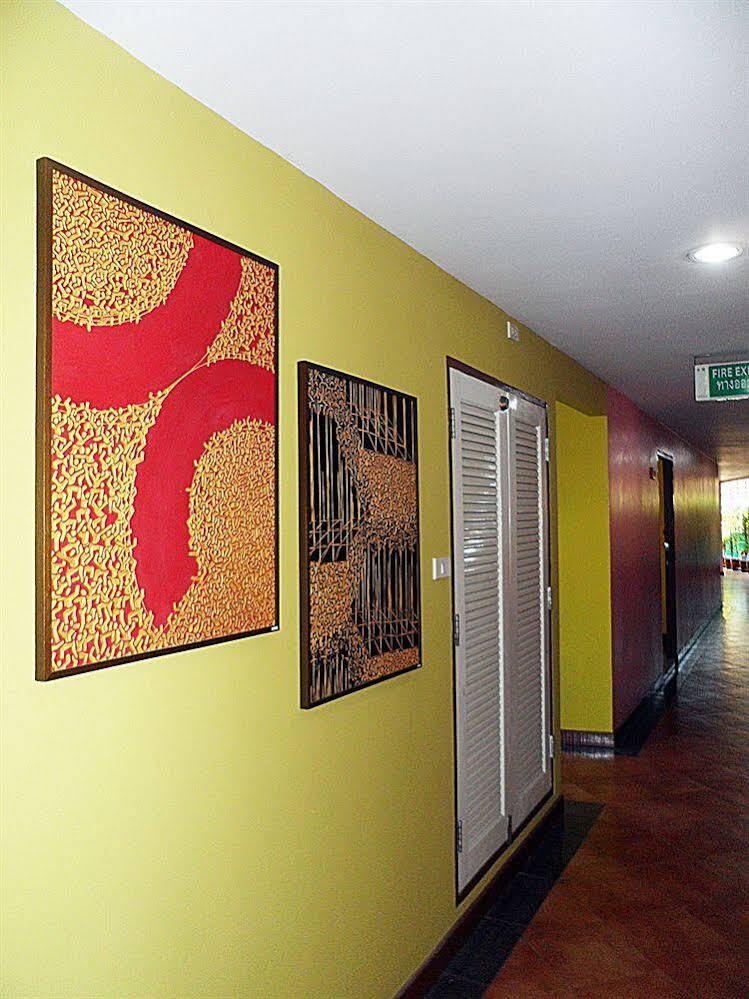 Oyo 434 Boonsiri Place Hotel 2*