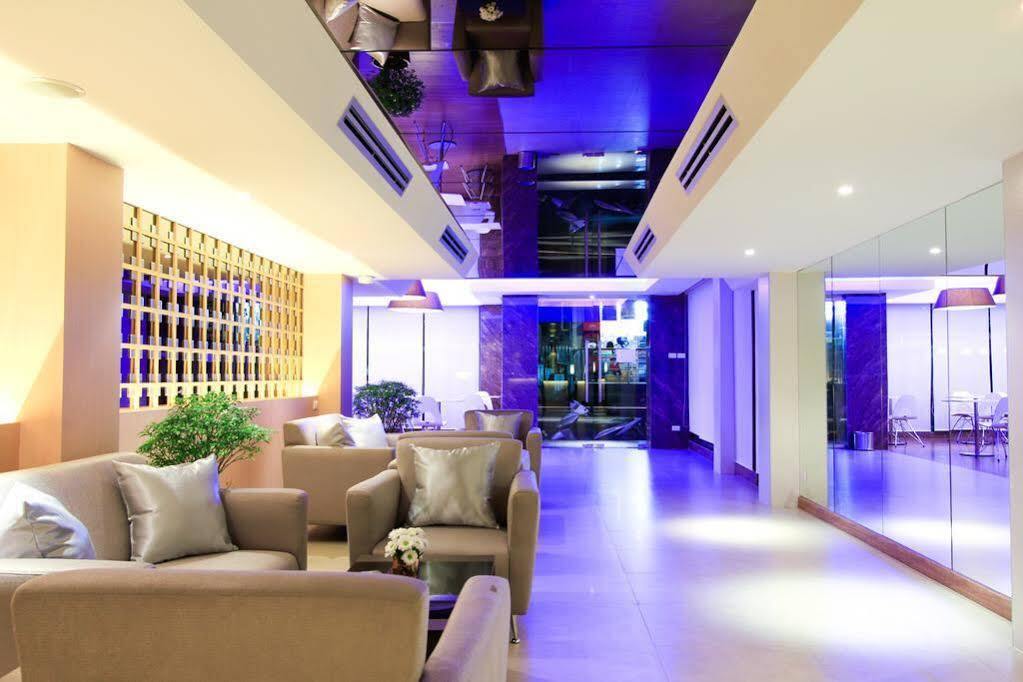 Petals Inn 3*