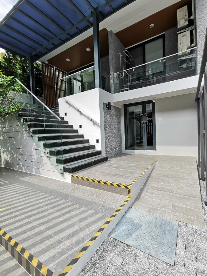 Apartment Mayflower House Bangkok