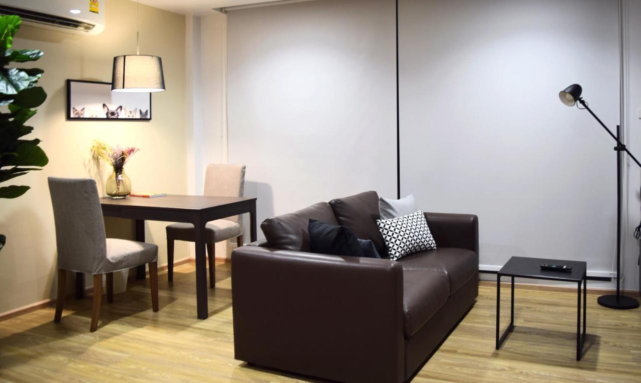 Apartment Mayflower House