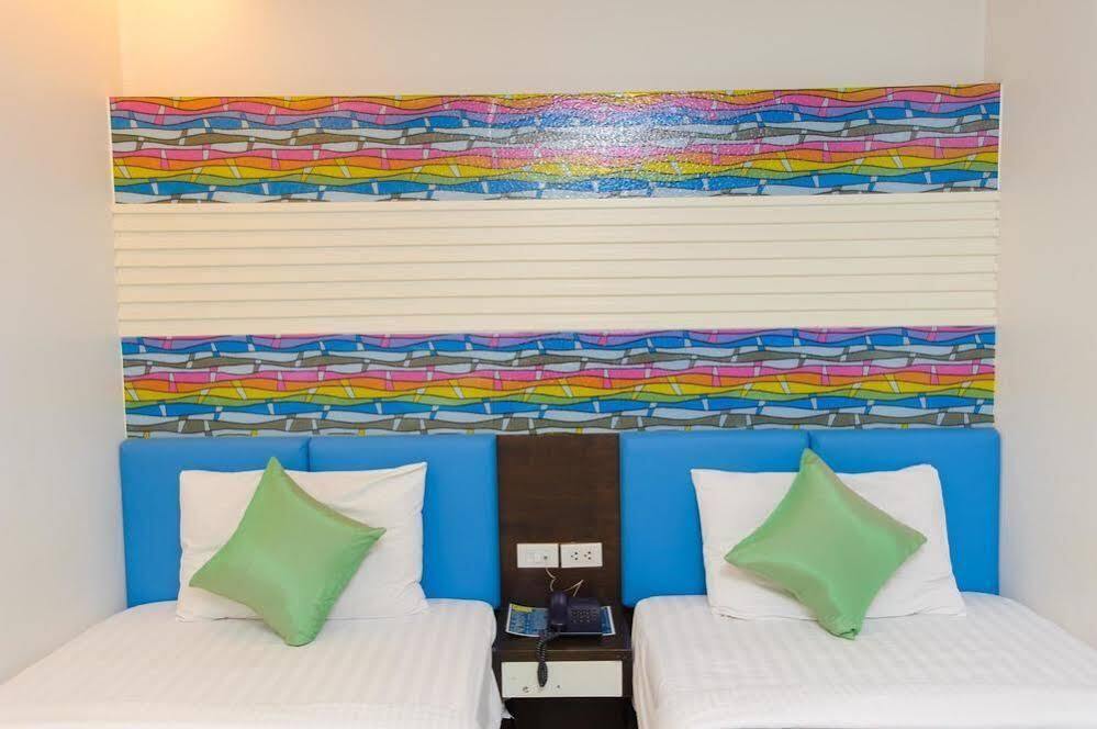 Cozi Hotel, Hotel