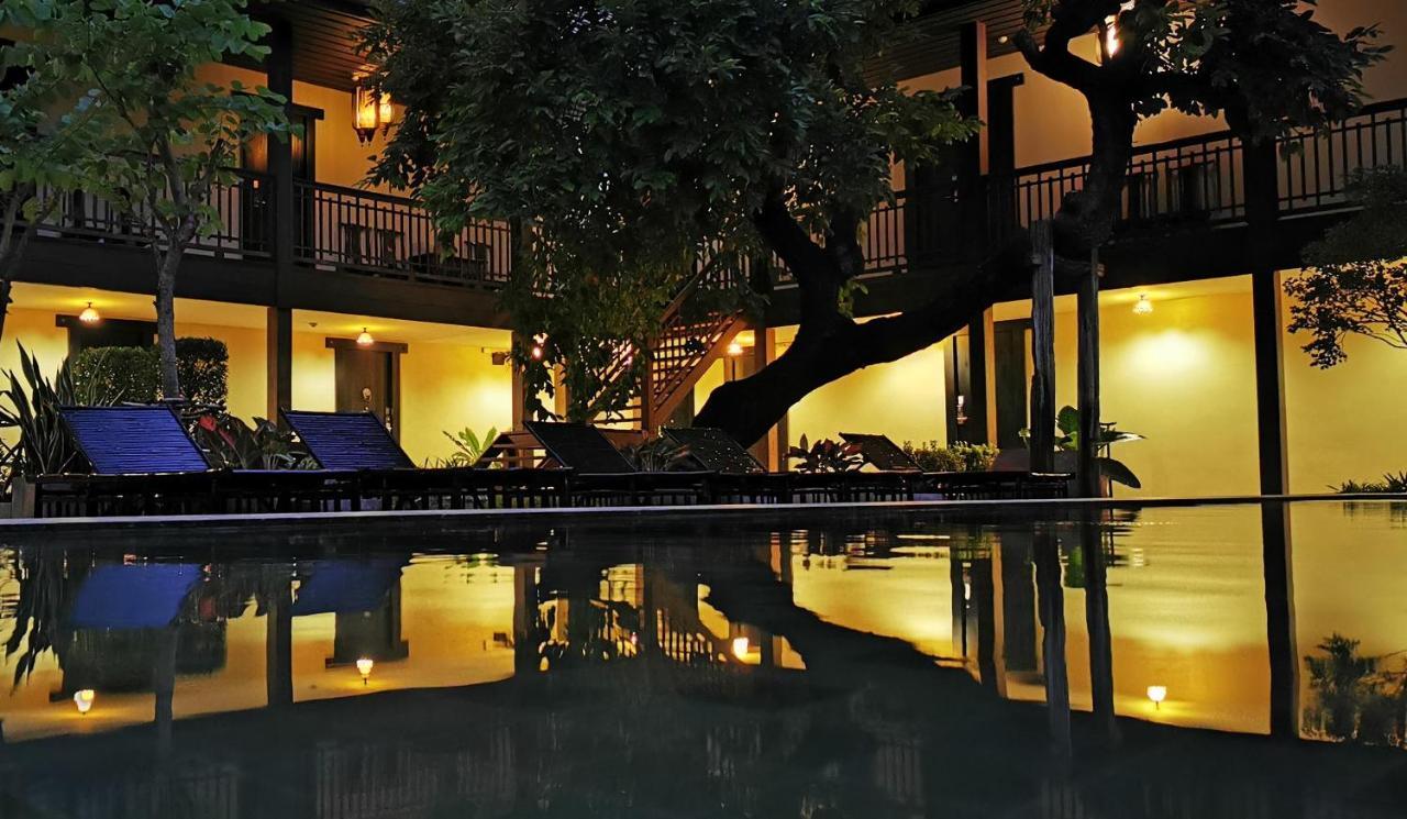 Khách sạn Villa Bangkok 3*