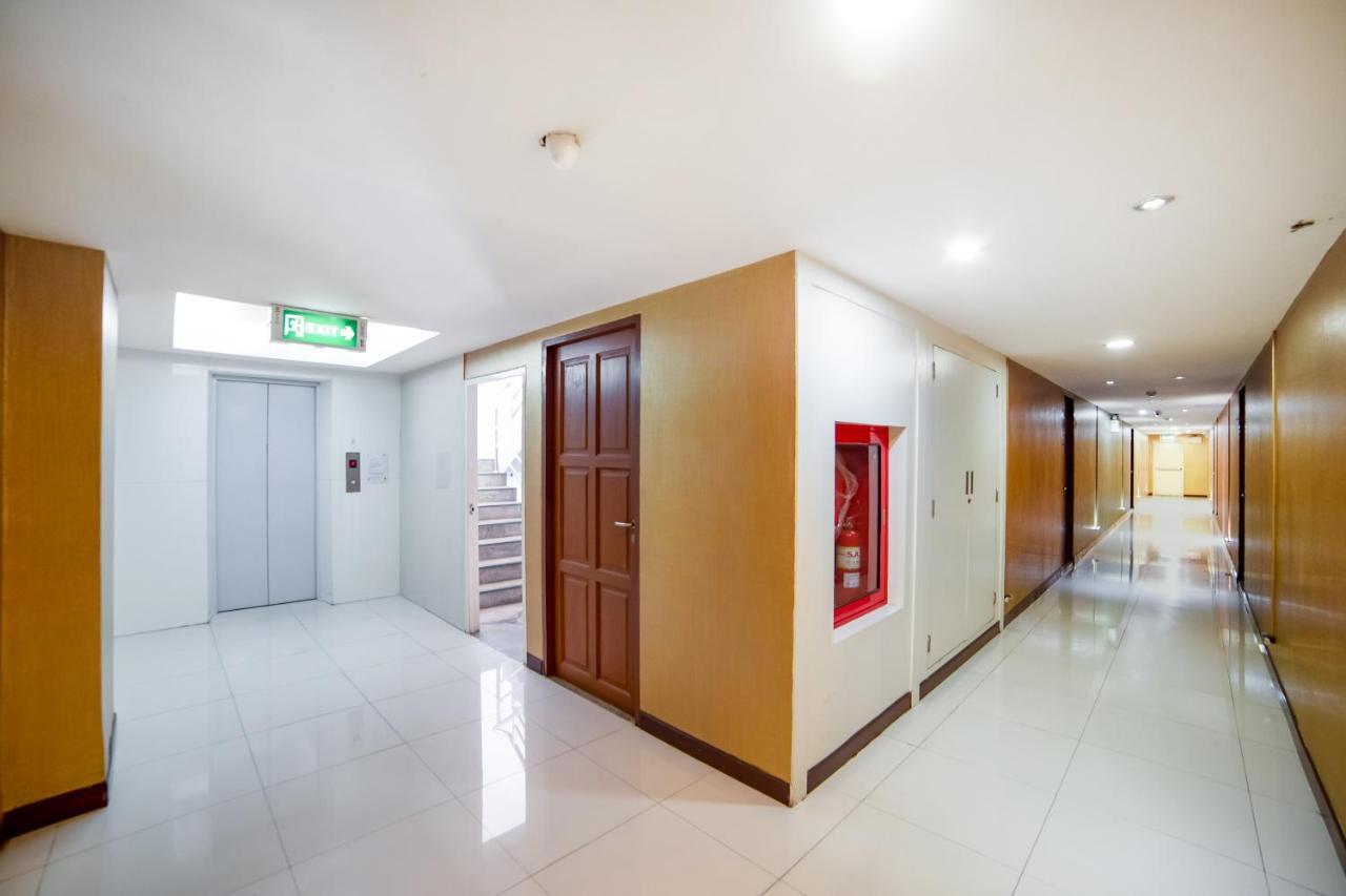 Oyo 460 Int Place Hotel Banguecoque