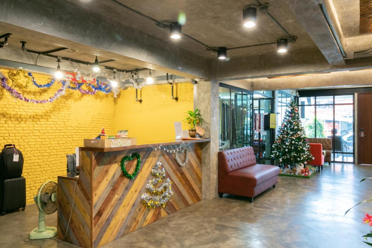 Hostel Zleepmotion *