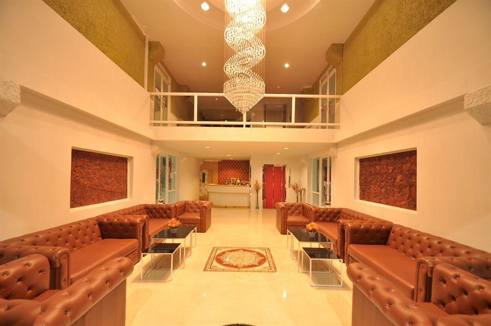 Kriss Khách sạn 4*