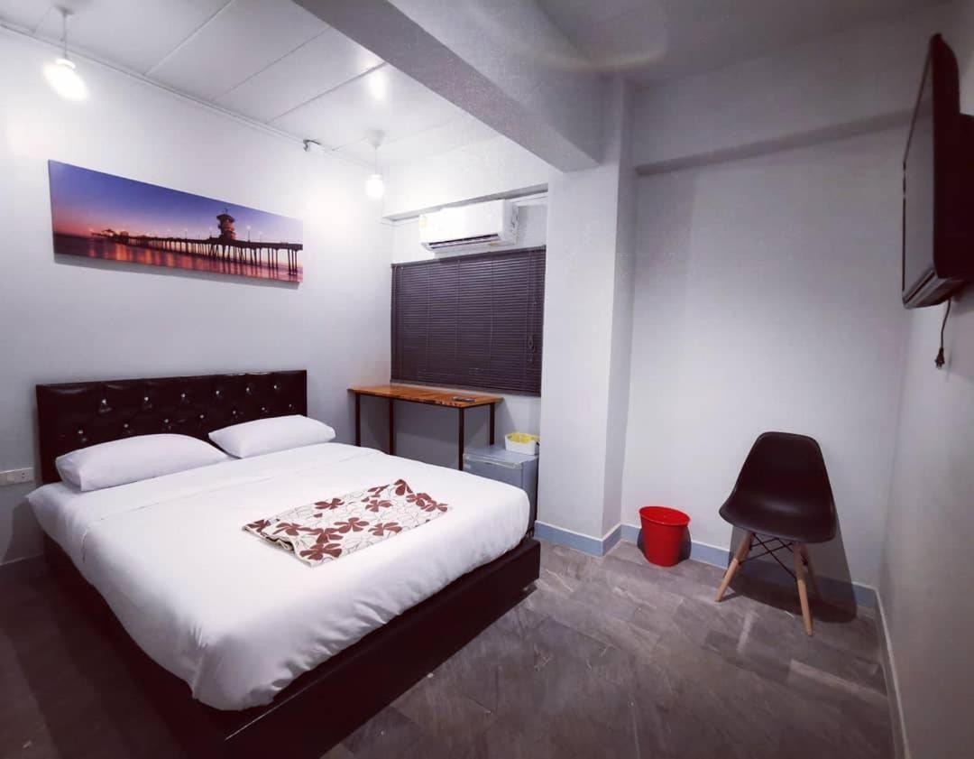 Pausetel Hostal *