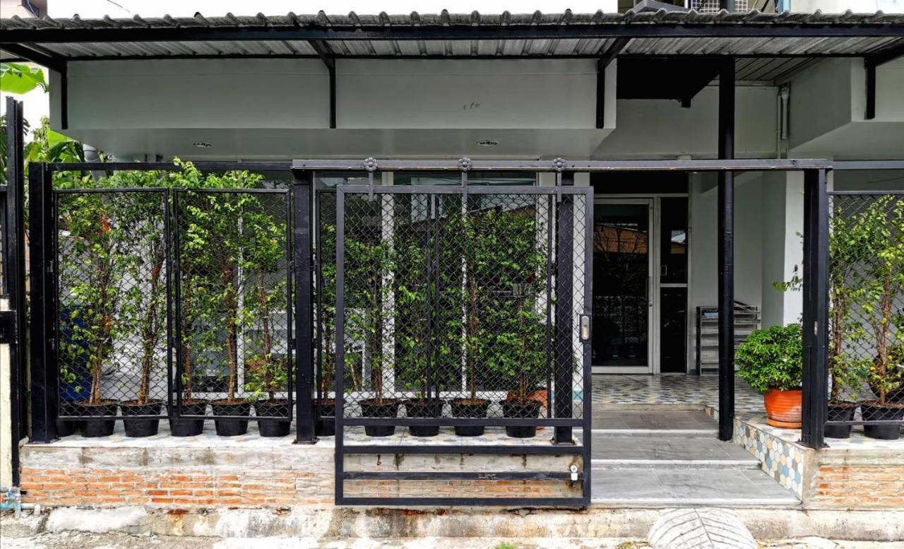 Pausetel * Bangkok