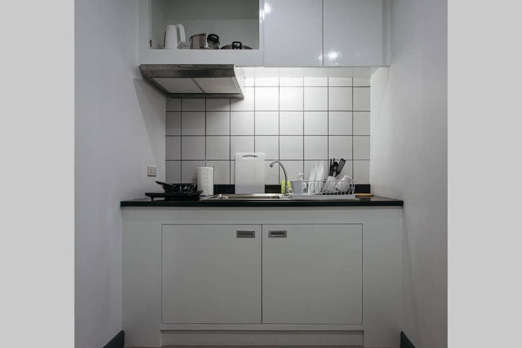 Apartamento P2 Silom Large 2beds Full Kitchen Wifi 4-6pax *