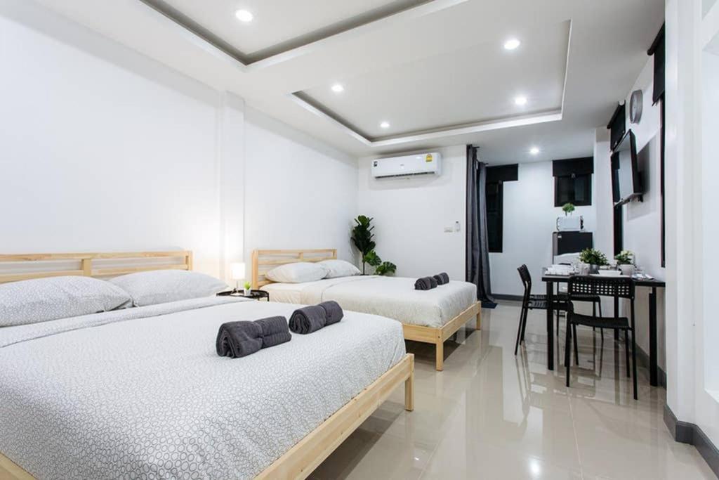 Apartamento P2 Silom Large 2beds Full Kitchen Wifi 4-6pax Bangkok