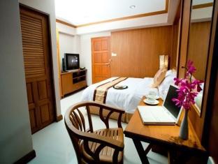 Point 4* Bangkok