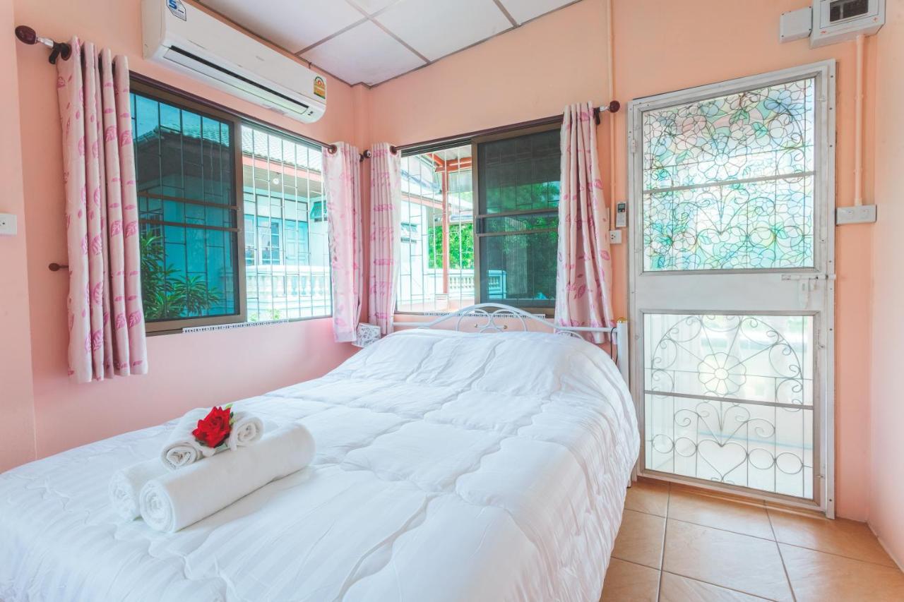Gaiwandhanat Ở trọ Bangkok