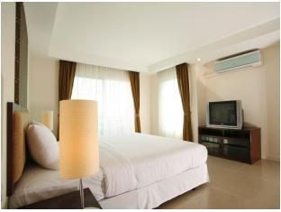 Romance Bangna Aparthotel Bangkok