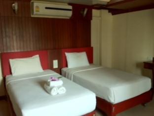 Hotel Sky 1