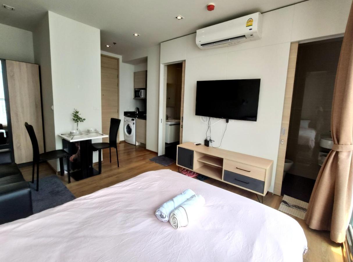 Rooftop Pool Gym Luxury Cozy @park24 Near Bts Apartment Bangkok